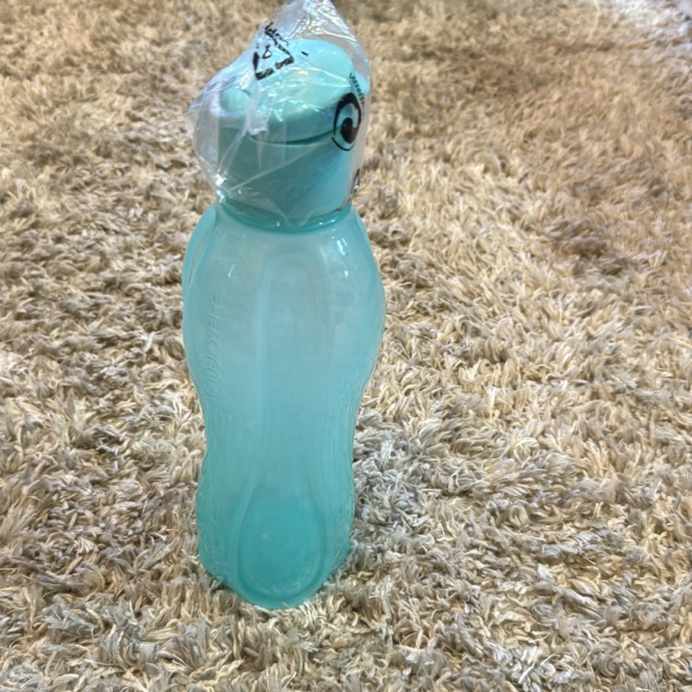 Tupperware 1 L bottle - Picture 4 of 8